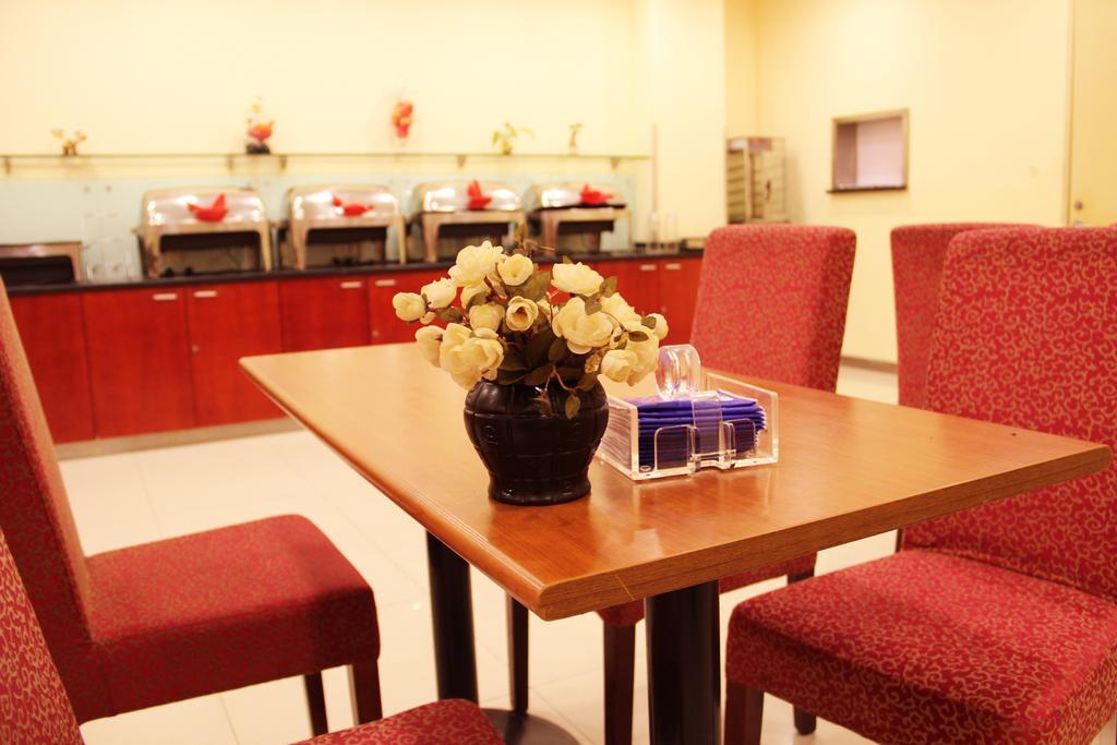 Hanting Hotel Ningbo Tian Yi Square Newbranch Ngoại thất bức ảnh